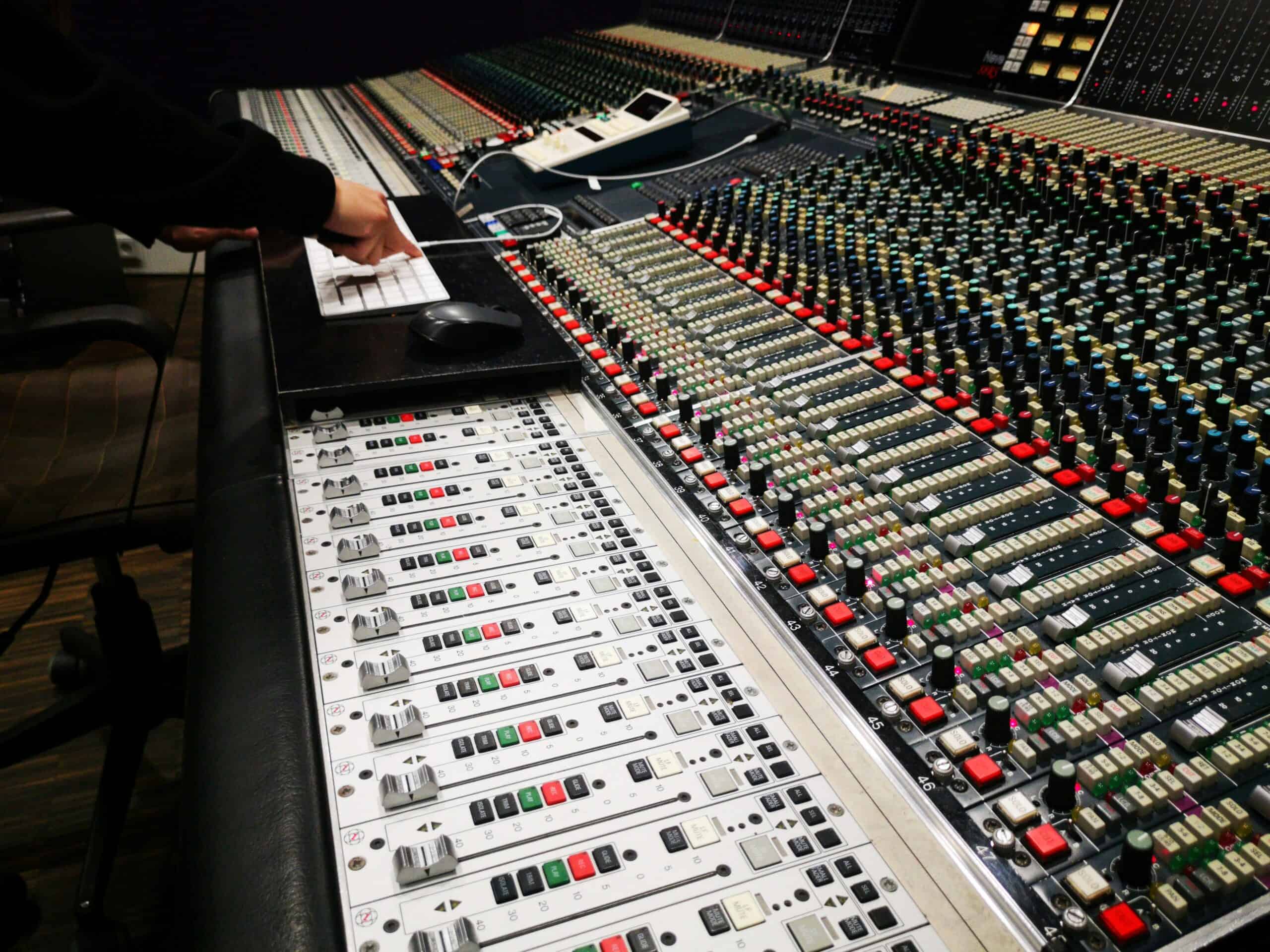 picture of recording console